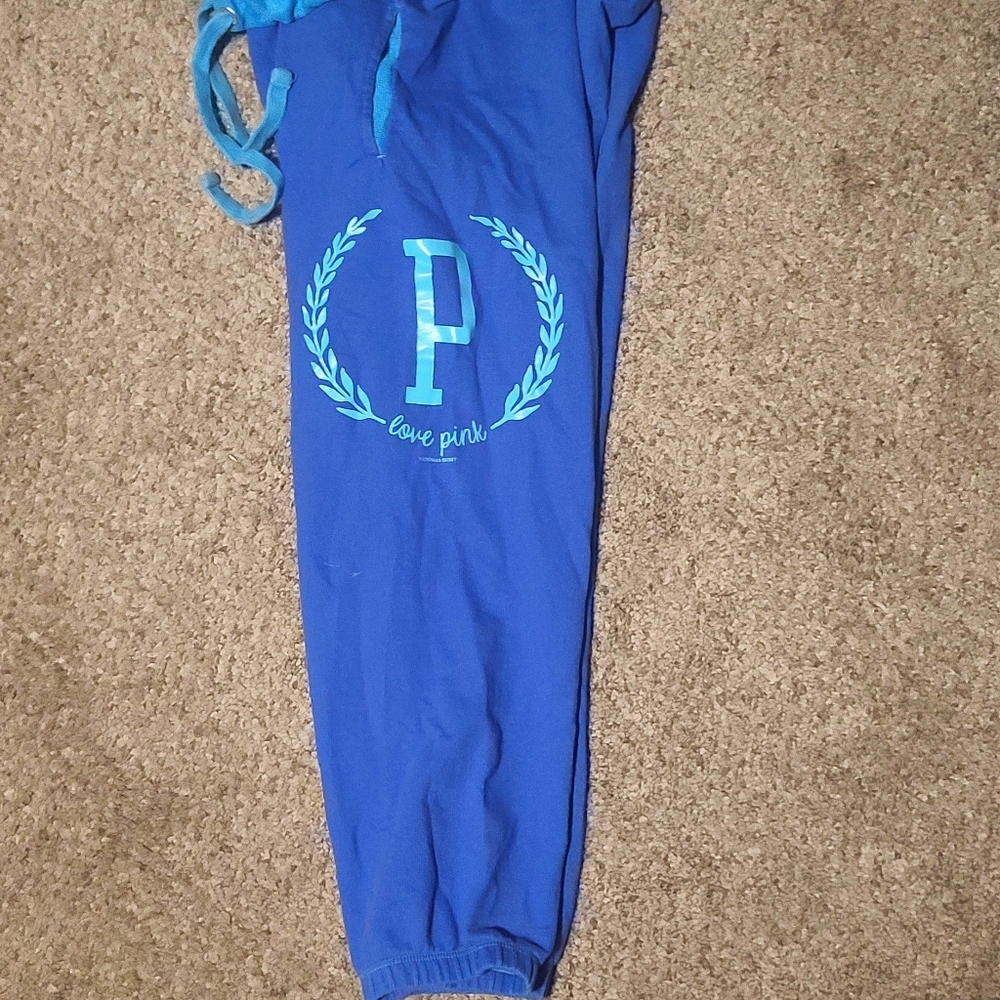 Womens cropped sweatpants